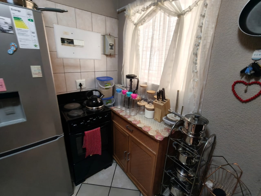 1 Bedroom Property for Sale in Rustenburg Central North West